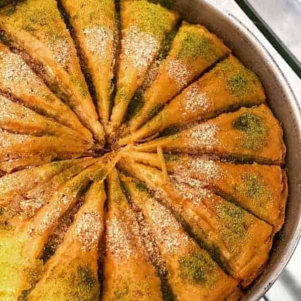 تصویر 2 از قیمت خرید باقلوا پیتزایی + فروش ویژه